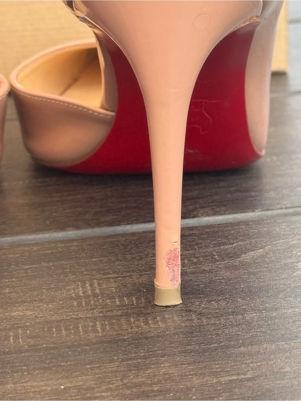 Christian Louboutin Iriza 85 Blush Nude Patent Pumps – Size 37.5